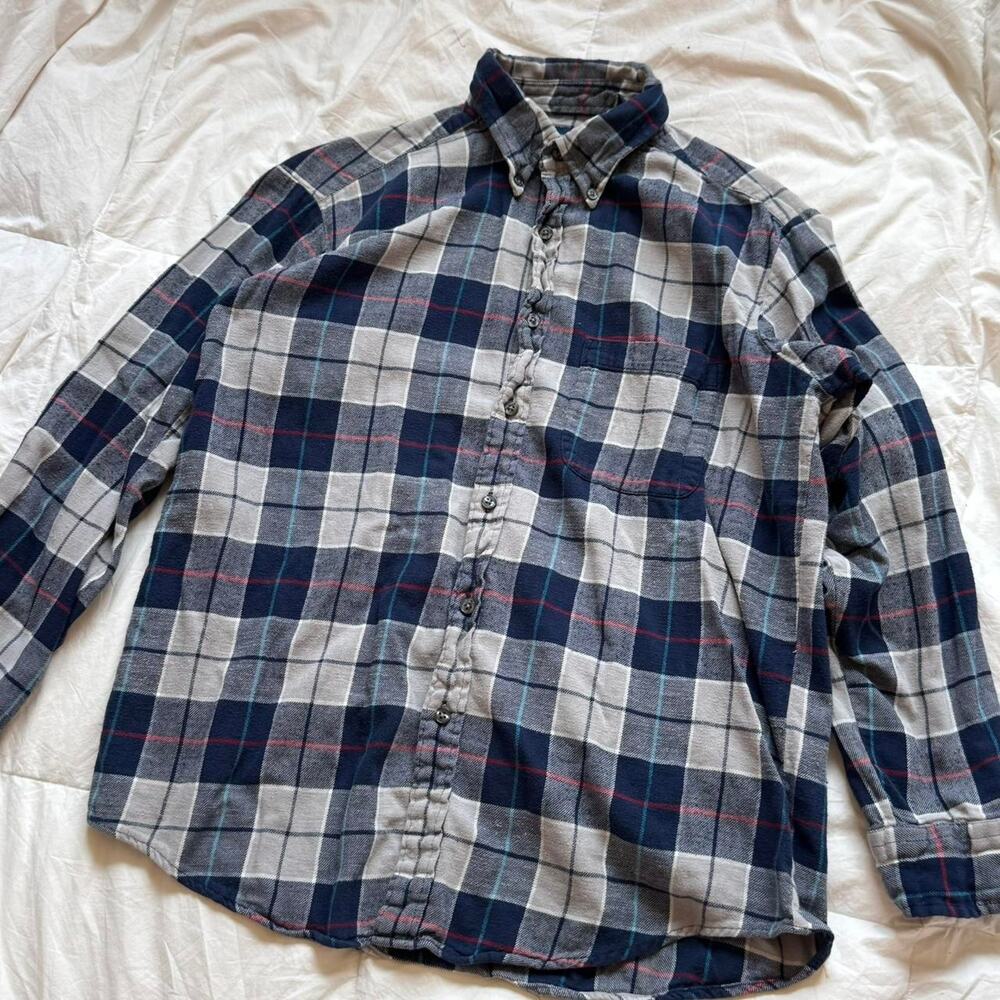Navy plaid flannel shirt button up sz‎ m cotton country heritage cozy skateer